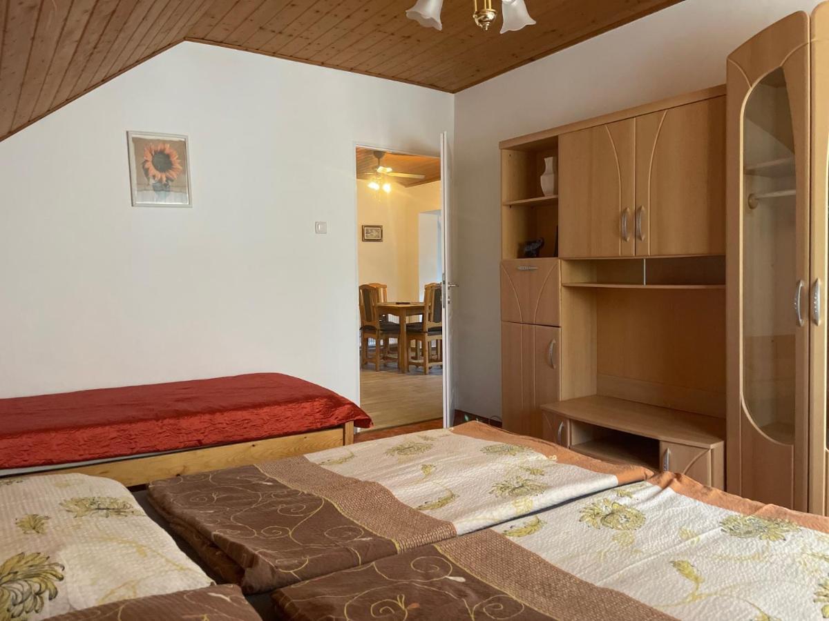 Jasmin Apartman Balatongyörök Eksteriør billede