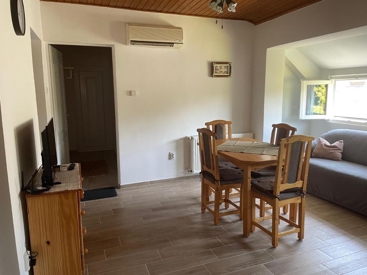 Jasmin Apartman Balatongyörök Eksteriør billede